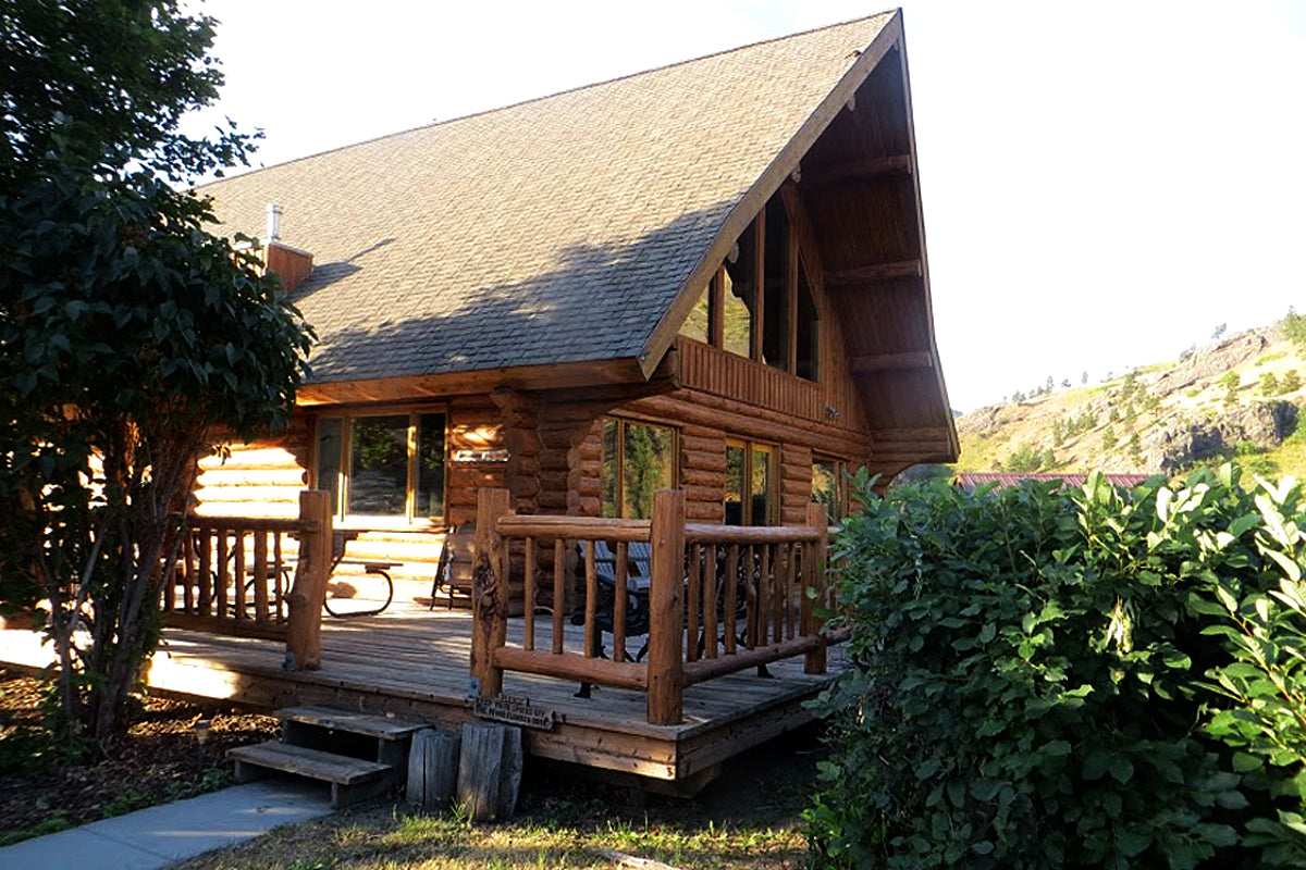 Mountain Palace Lodge